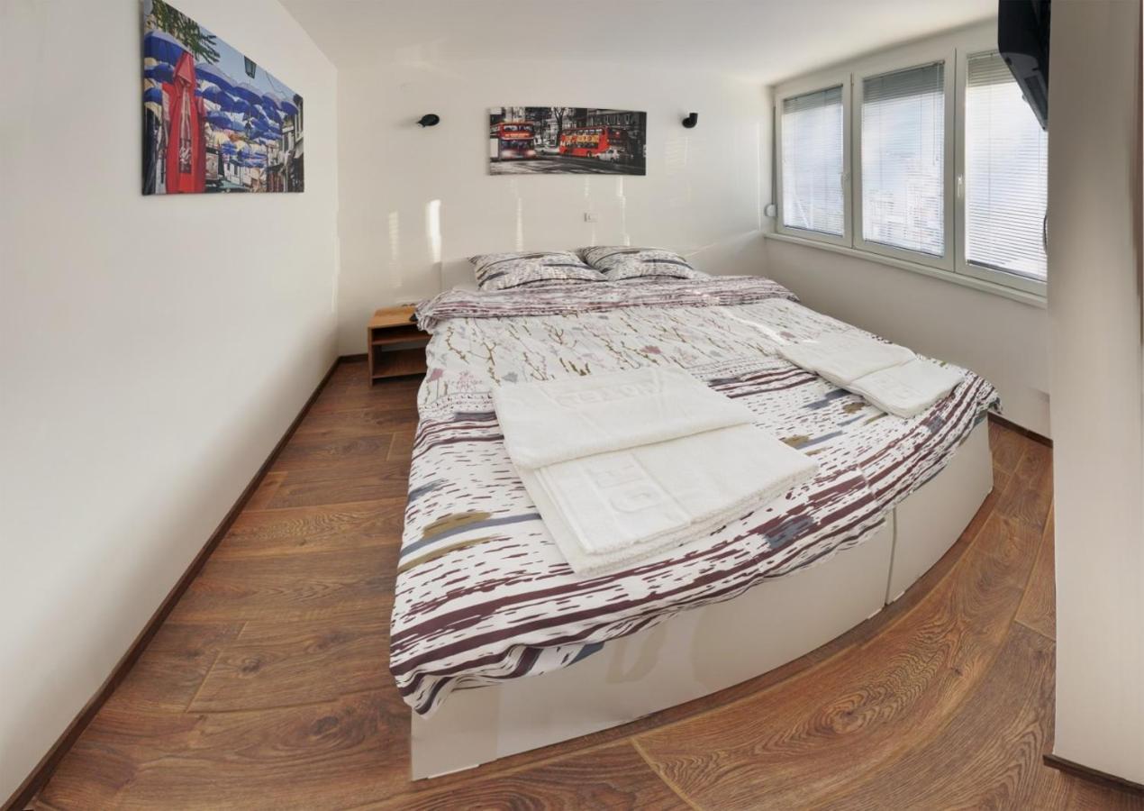 Bibi'S Apartments Skopje Eksteriør bilde
